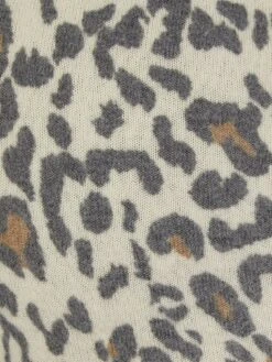 River Island Animal Print Maternity Leggings 10 River Island Animal Print Maternity Leggings -RIVE IS Clothing Shop 10ZEC SQ4 0000000067 CREAM MDd