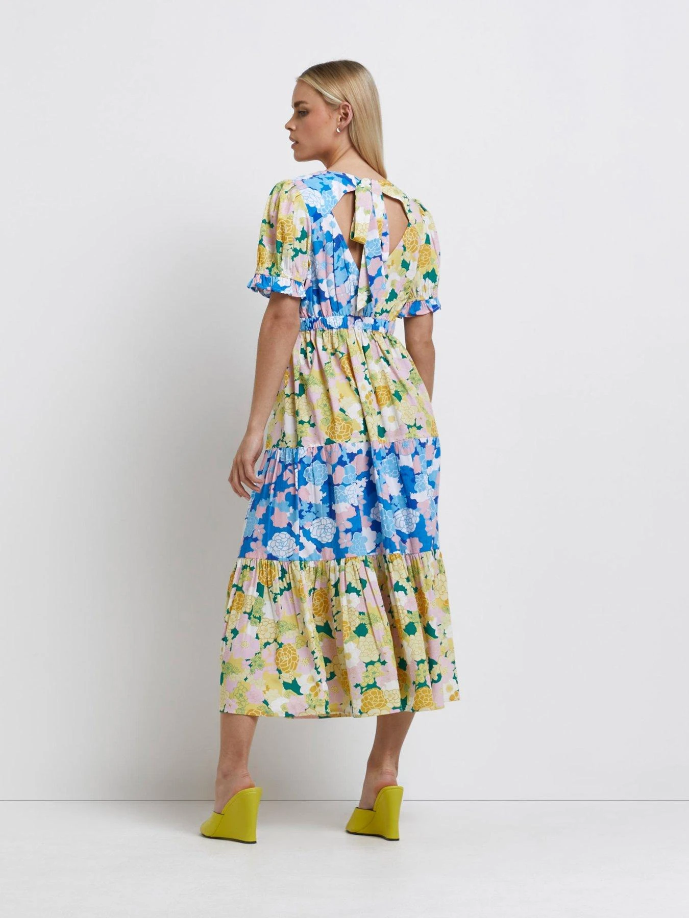 River Island Petite Mixed Floral Tiered Maxi Dress 4 River Island Petite Mixed Floral Tiered Maxi Dress - Image 2