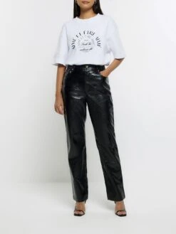 River Island Creaked Faux Leather Straight Trousers -RIVE IS Clothing Shop 1131Y SQ3 0000000004 BLACK MDo