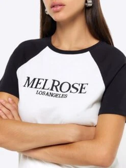 River Island Graphic T-Shirt -RIVE IS Clothing Shop 113HU SQ4 0000000013 WHITE MDd