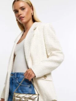 River Island Petite Boucle Blazer 10 River Island Petite Boucle Blazer -RIVE IS Clothing Shop 113R1 SQ4 0000000067 CREAM MDd