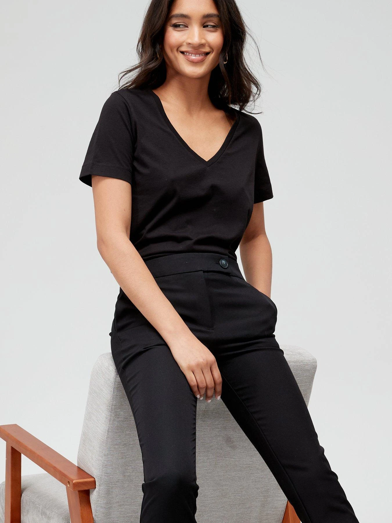 Everyday The Slim Leg Trouser - Black 6 Everyday The Slim Leg Trouser - Black - Image 4