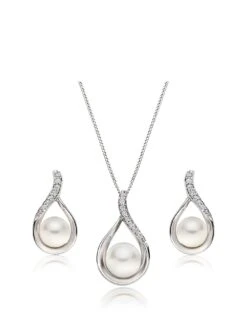Beaverbrooks 9ct White Gold Diamond Freshwater Cultured Pearl Pendant And Earrings Set