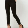 RI Petite Mid Rise Molly Jegging - Black
