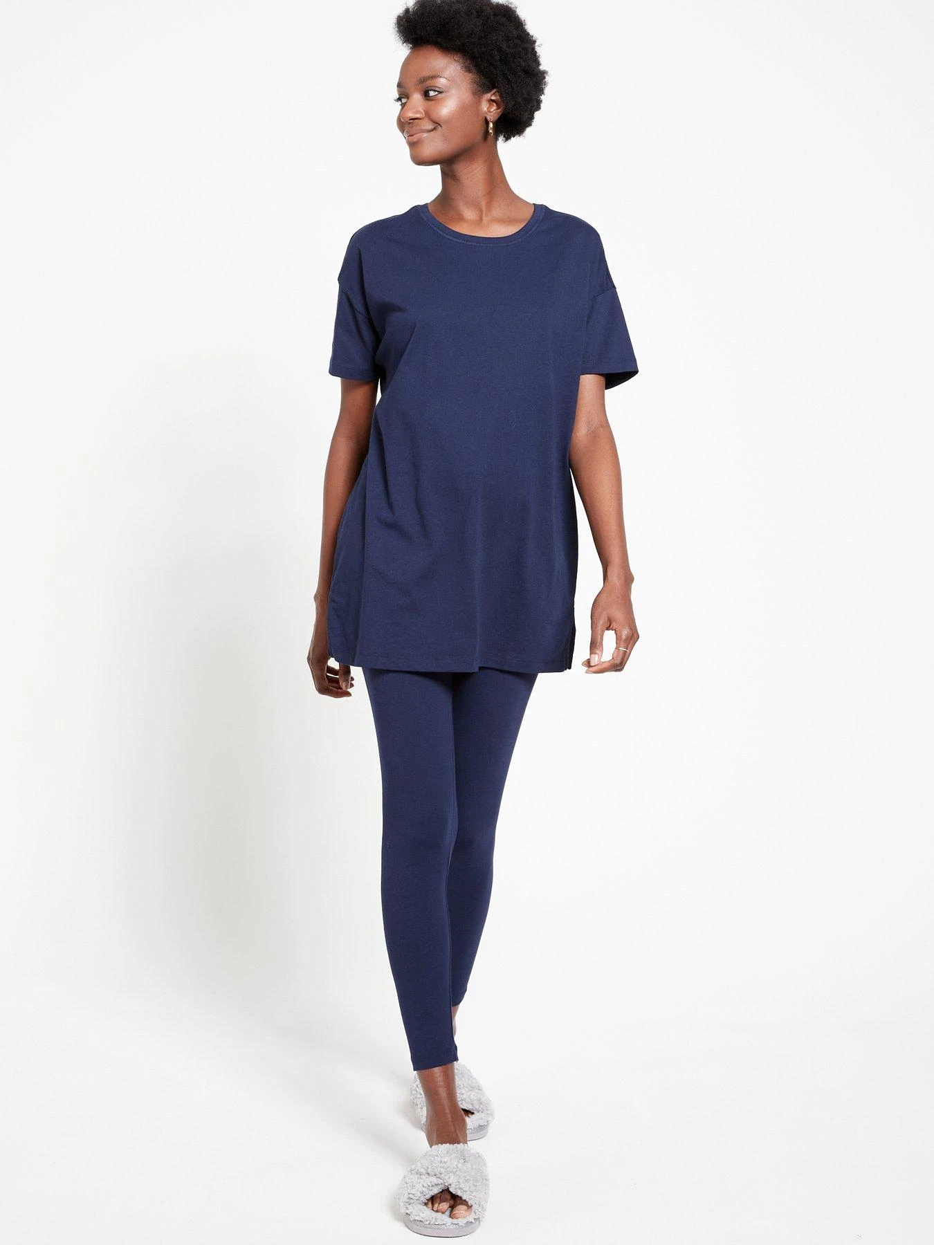 Everyday Longline T-shirt & Legging Lounge Pyjamas - Navy 5 Everyday Longline T-shirt & Legging Lounge Pyjamas - Navy - Image 3