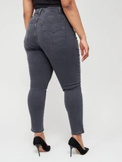 Levi's® Plus Levi's Plus 721™ Plus Hi Rise Skinny Jean - Clear Way 9 Levi's® Plus Levi's Plus 721™ Plus Hi Rise Skinny Jean - Clear Way -RIVE IS Clothing Shop VBFK5 SQ2 0000000005 GREY MDb