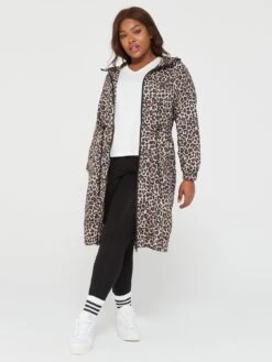 V By Very Curve Longline Shower Resistant Coat - Animal Print -RIVE IS Clothing Shop VEOQ9 SQ3 0000000292 BLACK MULTI MDo
