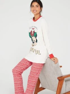 Minnie Mouse Ladies Disney Minnie Mouse Family Mini Me Christmas Pyjamas - Red 10 Minnie Mouse Ladies Disney Minnie Mouse Family Mini Me Christmas Pyjamas - Red -RIVE IS Clothing Shop VHA0G SQ4 0000000017 RED MDo