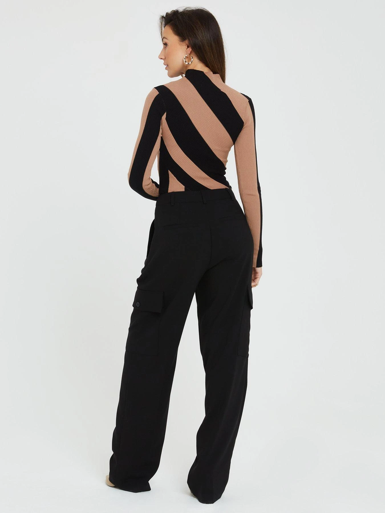 Michelle Keegan Tailored Relaxed Cargo Trousers - Black 4 Michelle Keegan Tailored Relaxed Cargo Trousers - Black - Image 2