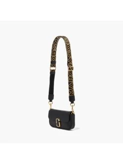 MARC JACOBS The Thin Outline Logo Webbed Strap - Black/Gold 7 MARC JACOBS The Thin Outline Logo Webbed Strap - Black/Gold -RIVE IS Clothing Shop VI30Z SQ3 0000000004 BLACK SLd