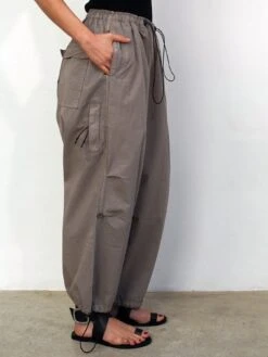 Religion Oversized Cargo Parachute Pant - Fawn -RIVE IS Clothing Shop VJWQ7 SQ4 0000000108 BEIGE MDd