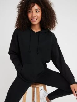 PIECES Chilli Long Sleeve Oversized Hoodie - Black -RIVE IS Clothing Shop VLKHJ SQ4 0000000004 BLACK MDd