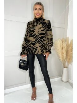 AX Paris Printed Black Shell Top