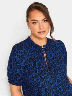 Yours Tie Neck Short Sleeve Blouse Blue Wild Print -RIVE IS Clothing Shop VM03D SQ4 0000000020 BLUE MDd