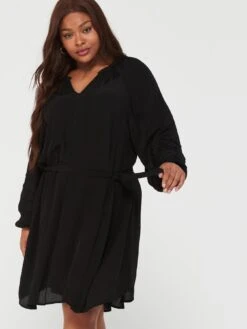 Vero Moda Curve Long Sleeve Curve Tie Waist Midi Dress - Black -RIVE IS Clothing Shop VM20Q SQ3 0000000004 BLACK MDo
