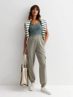 New Look Khaki Cuffed Cargo Joggers -RIVE IS Clothing Shop VM9CF SQ3 0000005579 DARK KHAKI MDo