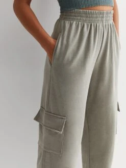 New Look Khaki Cuffed Cargo Joggers -RIVE IS Clothing Shop VM9CF SQ4 0000005579 DARK KHAKI MDd