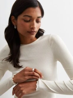 New Look Cream Ribbed Frill Long Sleeve Top -RIVE IS Clothing Shop VM9DN SQ4 0000000067 CREAM MDd