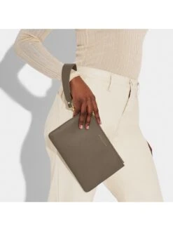 Katie Loxton Zana Wristlet Pouch - Mink -RIVE IS Clothing Shop VMEBF SQ4 0000000143 BROWN SLd1