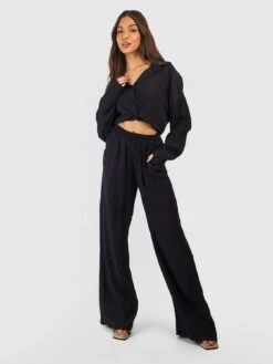 Boohoo Crinkle Relaxed Wide Leg Trousers - Black -RIVE IS Clothing Shop VN93O SQ3 0000000004 BLACK MDo