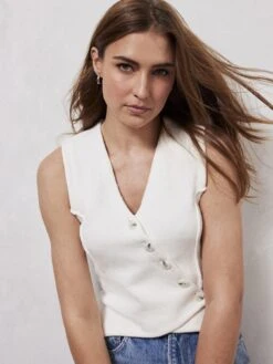 Mint Velvet Ivory Knitted Waistcoat -RIVE IS Clothing Shop VNMFU SQ4 0000000067 CREAM MDd