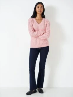 Crew Clothing Chunky Heritage Cable V Neck Jumper - Pink -RIVE IS Clothing Shop VNT6K SQ3 0000000063 PINK MDo