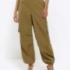 River Island Straight Leg Cargo Parachute Pant -RIVE IS Clothing Shop VNTOC SQ1 0000000047 GREEN MDf