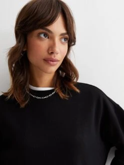 New Look Black Cotton Blend Crew Neck Sweatshirt -RIVE IS Clothing Shop VNWS8 SQ4 0000000004 BLACK MDd