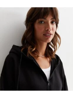 New Look Black Zip Through Relaxed Fit Hoodie -RIVE IS Clothing Shop VNWT4 SQ4 0000000004 BLACK MDd