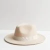 New Look Cream Ribbon Trim Fedora -RIVE IS Clothing Shop VNWTO SQ1 0000000067 CREAM SLf