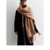 New Look Camel Brushed Tassel Scarf -RIVE IS Clothing Shop VNWTR SQ1 0000001277 LIGHT BROWN SLf