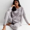 New Look Light Grey Pyjama Set With Heart Print 1 New Look Light Grey Pyjama Set With Heart Print -RIVE IS Clothing Shop VNX07 SQ1 0000000270 PRINT MDf