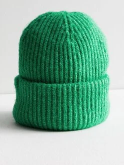 New Look Green Ribbed Knit Chunky Beanie