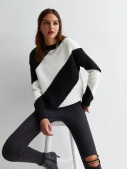 New Look Black Diagonal Colour Block Knit Jumper