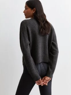 New Look Dark Grey Knit Button Front Cardigan -RIVE IS Clothing Shop VO7KC SQ2 0000000070 DARK GREY MDb