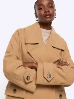 River Island Short Swing Coat - Brown -RIVE IS Clothing Shop VPEV8 SQ4 0000000143 BROWN MDd