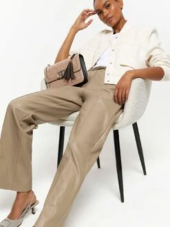 River Island Elasticated Waist Pu Trouser - Cream -RIVE IS Clothing Shop VPEY5 SQ4 0000000067 CREAM MDd