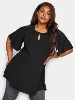 Yours Keyhole Peplum Rib Top. Black