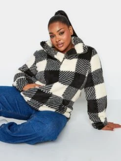 Yours Half Zip Fleece Cream Check