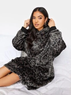 PixieGirl Petite Animal Heart Snuggle Hoodie