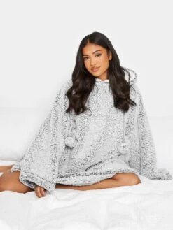 PixieGirl Petite Frost Tipped Snuggle Hoodie -RIVE IS Clothing Shop VR0FX SQ3 0000000005 GREY MDo