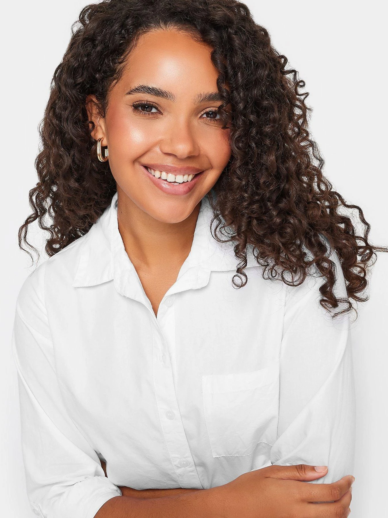 M&Co Petite Relaxed Poplin Shirt - White 6 M&Co Petite Relaxed Poplin Shirt - White - Image 4